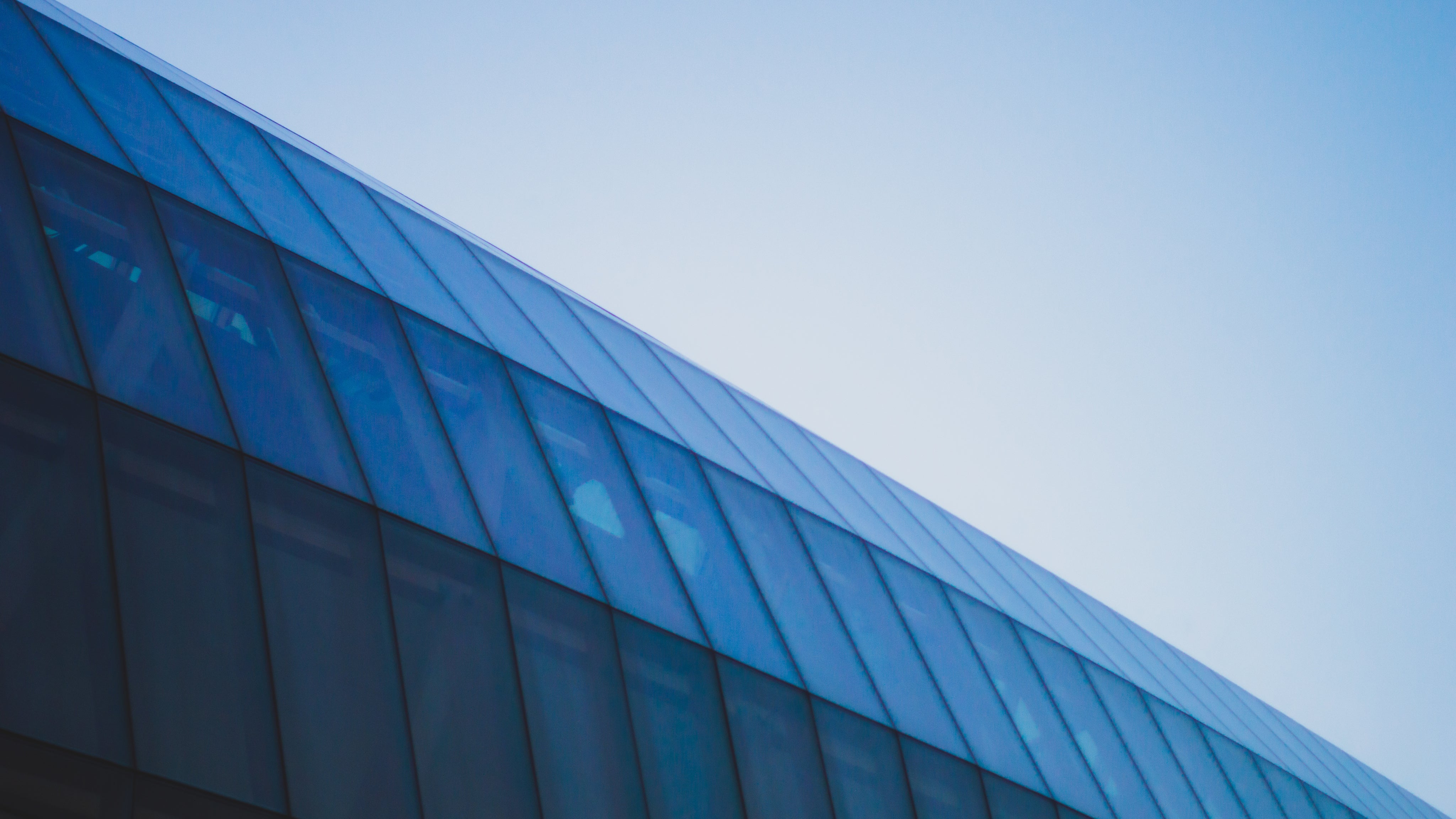 modern-architecture-curve-with-windows.jpg